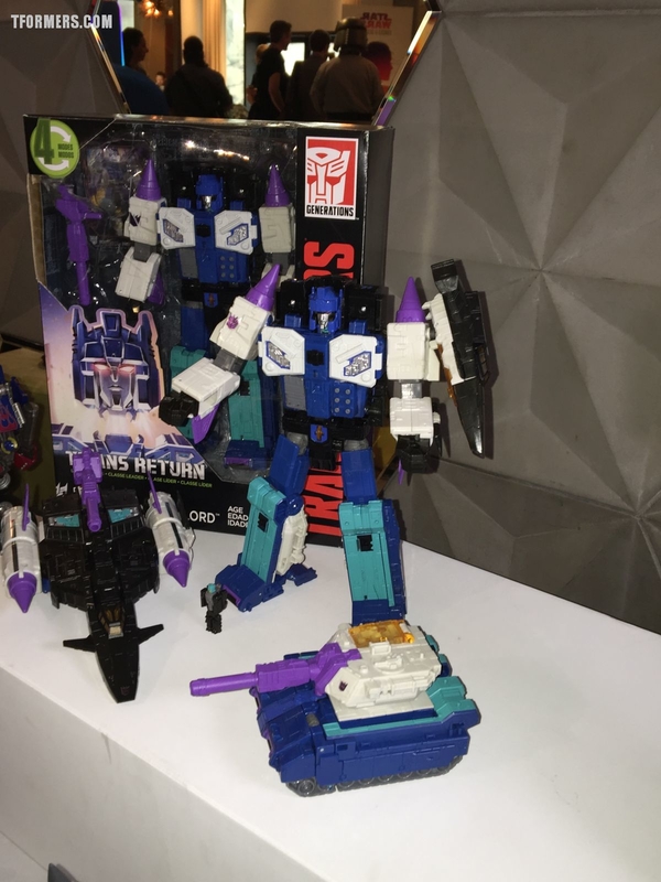 SDCC 2017   More Photos From The Hasbro Breakfast New Crash Combiners More Power Of The Primes The Last Knight  (20 of 63)